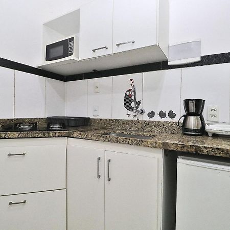 Studio Silencioso Para 3 Pessoas Em Copacabana Rio de Janeiro Bagian luar foto